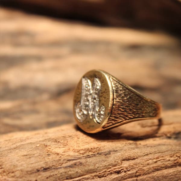 gold and diamond Signet Ring