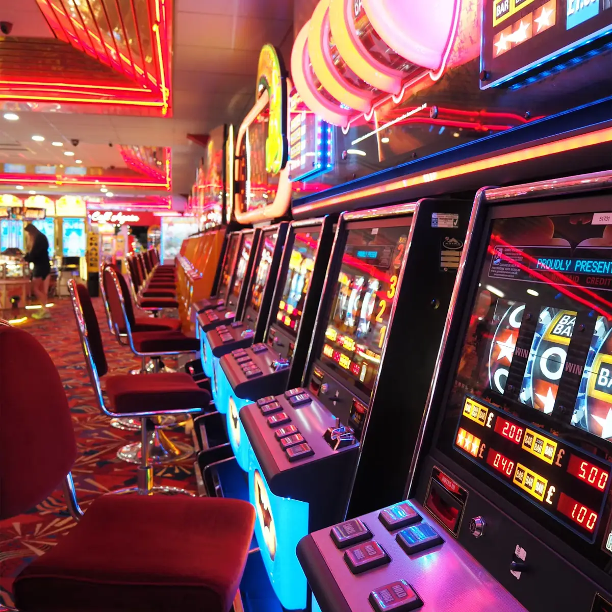 London casinos vs online, best London casinos, online casino advantages
