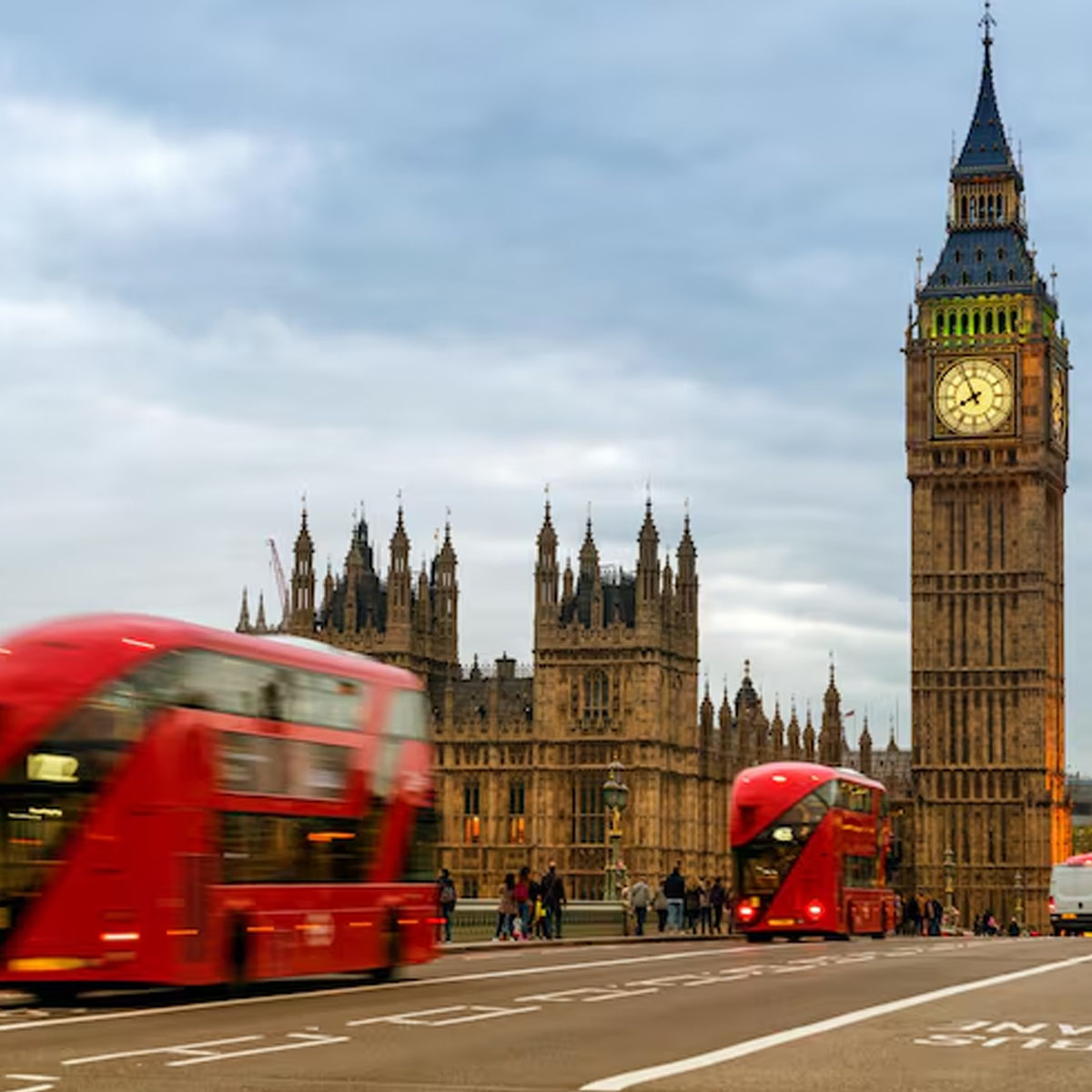 London, living in London, London lifestyle benefits
